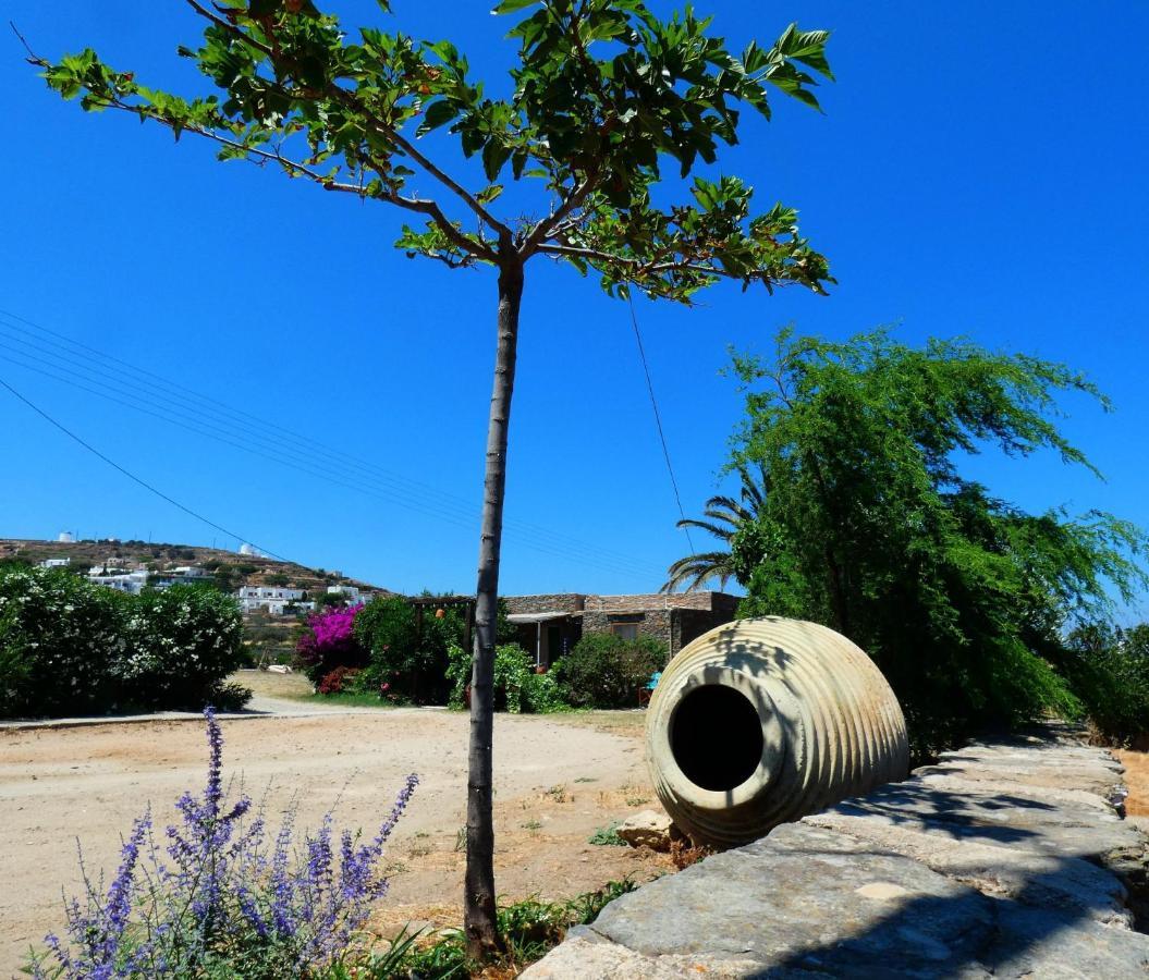 Το Κατἑ Aparthotel Artemonas Esterno foto